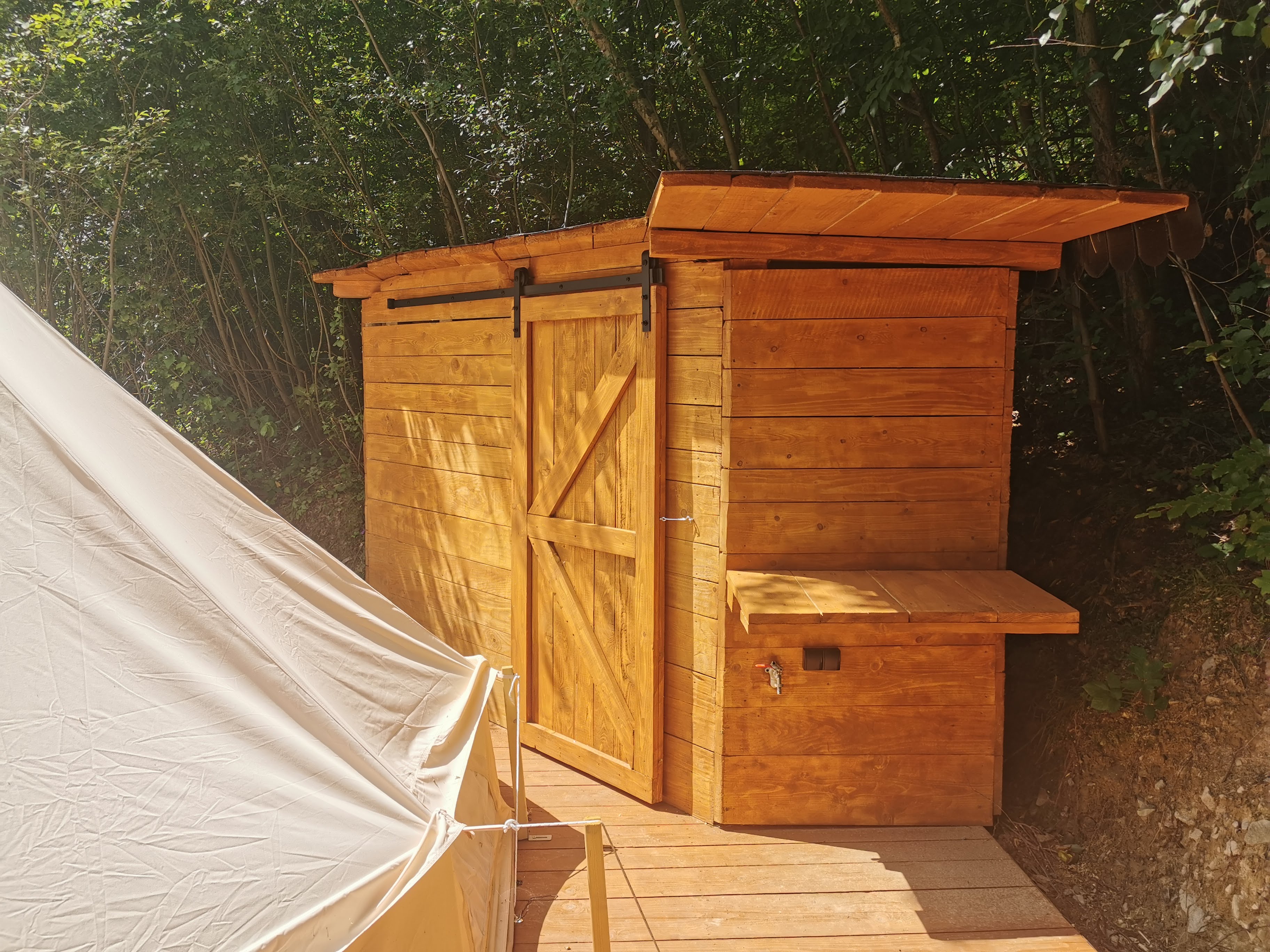 glamping tent